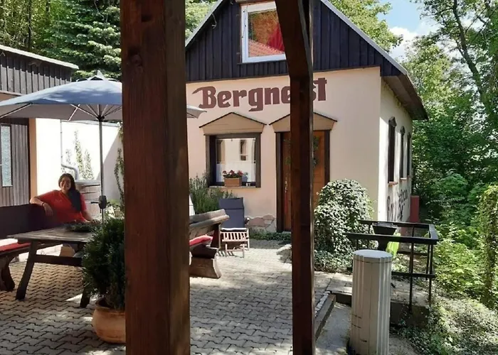 度假居 Bergnest Bungalow *